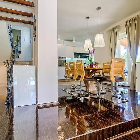 Captains House Fazana