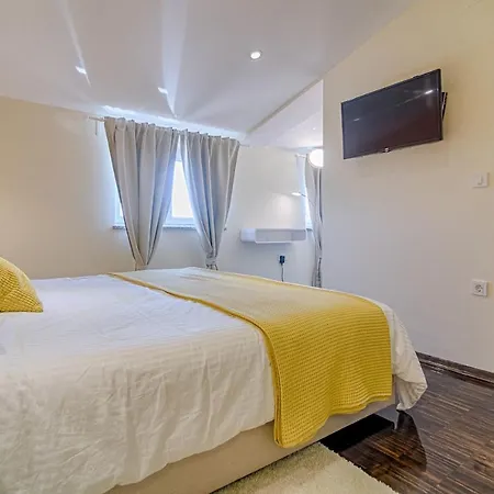 Captains House Villa
