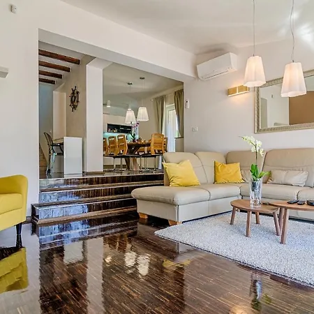 Captains House Fazana
