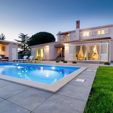 Captains House Villa
